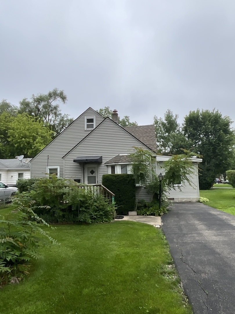 Homes for sale in Round Lake Park, IL | 220 Elder Dr, Round Lake Park, IL 60073 | MLS# 12707281
