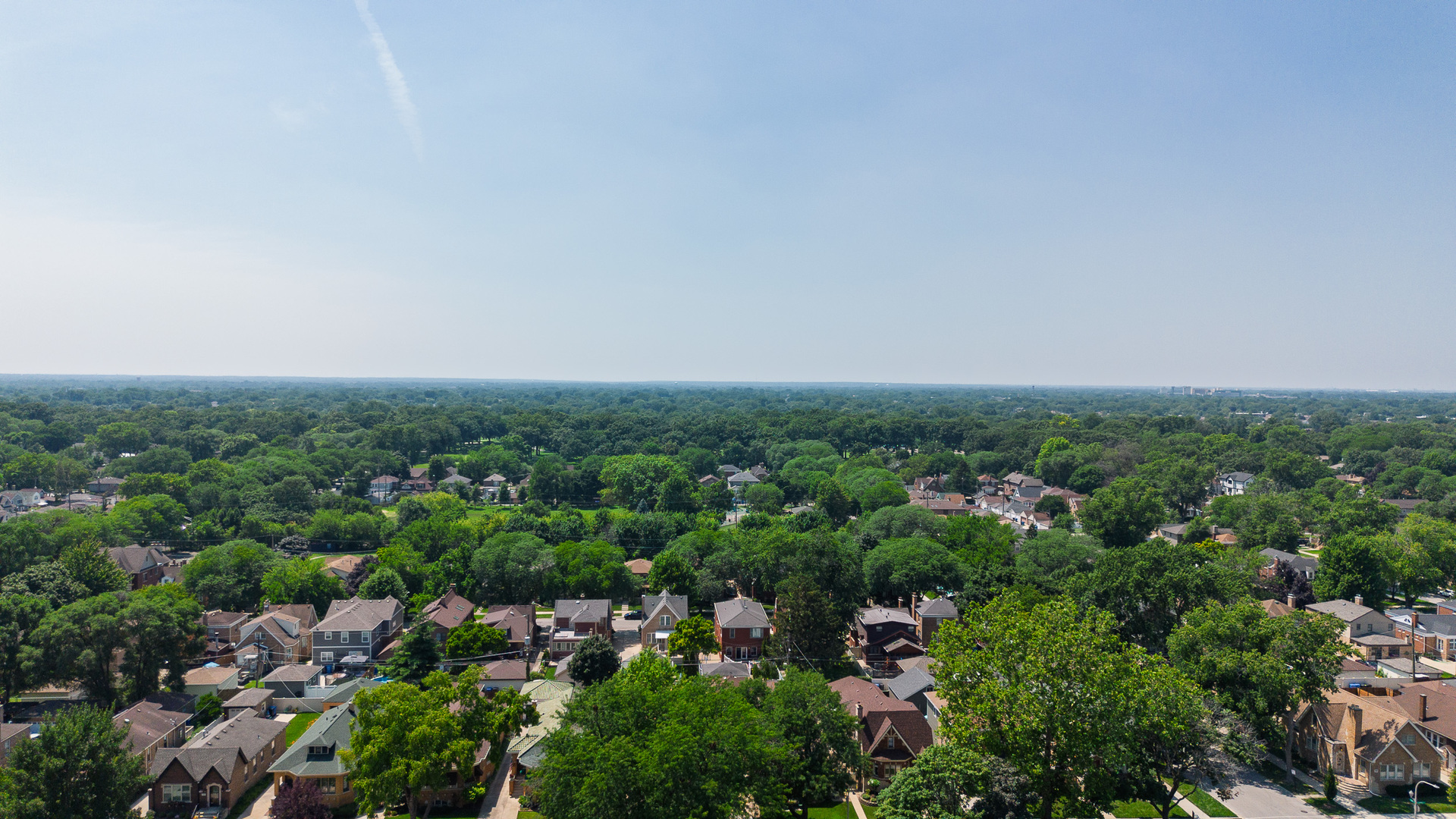 2nd image of 10518 S Artesian Ave, Chicago, IL 60655
