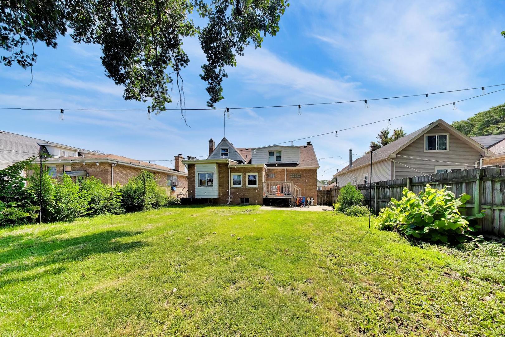 30th image of 2518 N 79th Ave, Elmwood Park, IL 60707 | MLS# 12707348