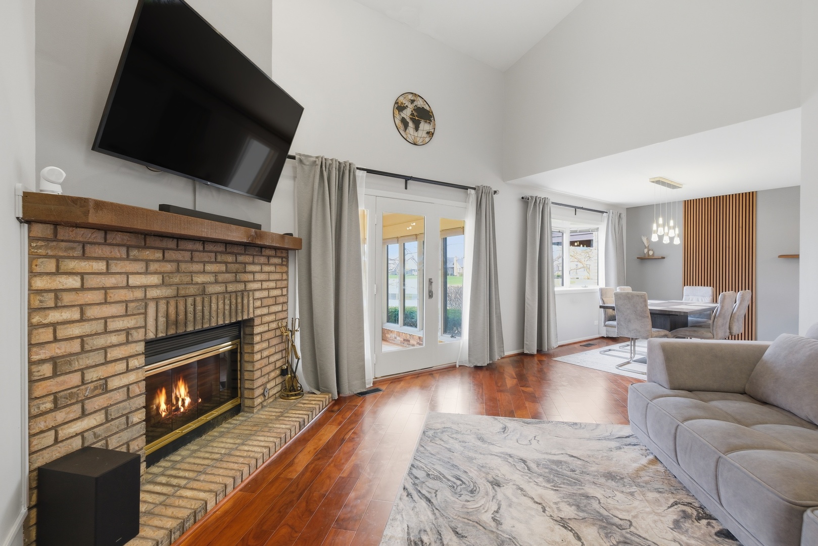 4th image of 1729 Pebble Beach Ct, Hoffman Estates, IL 60169 | MLS# 12707358