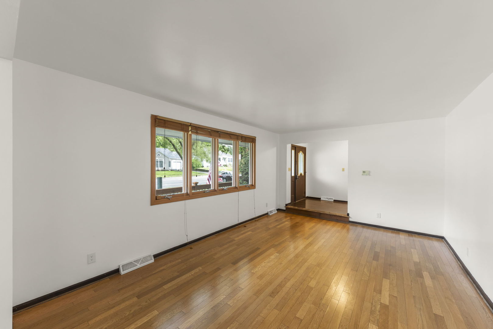 4th image of 1198 Lisbon St, Morris, IL 60450 | MLS# 12707373