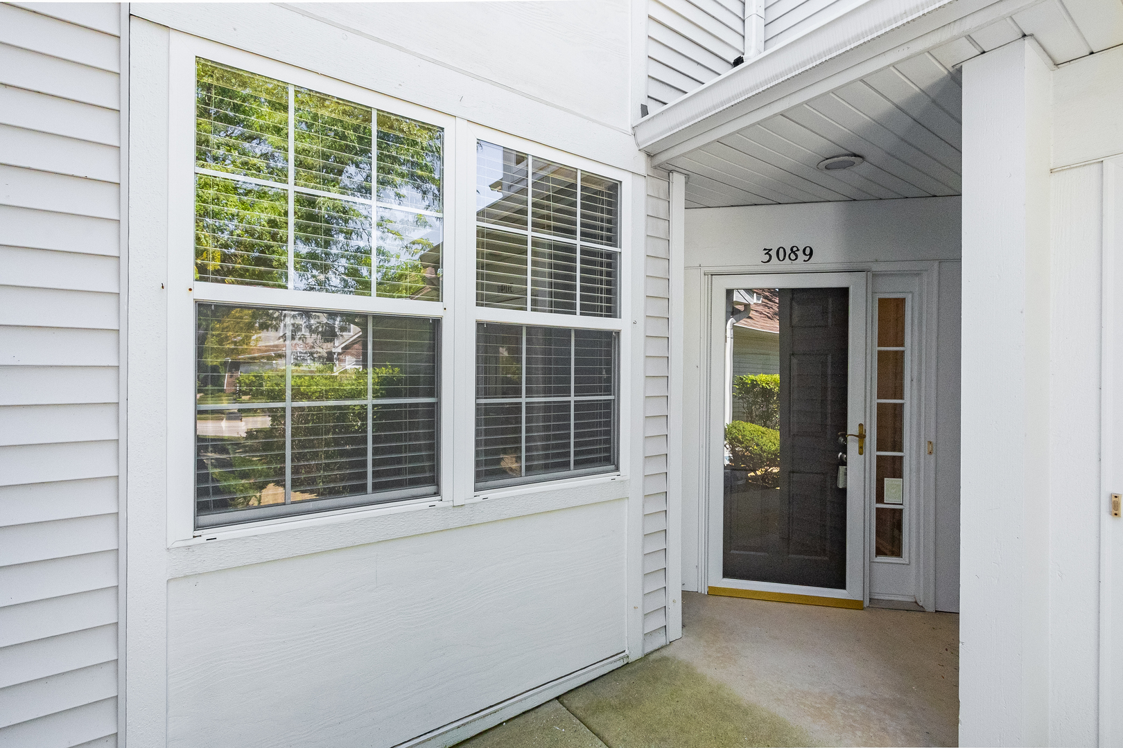 2nd image of 3089 Kentshire Cir #3089, Naperville, IL 60564 | MLS# 12707404