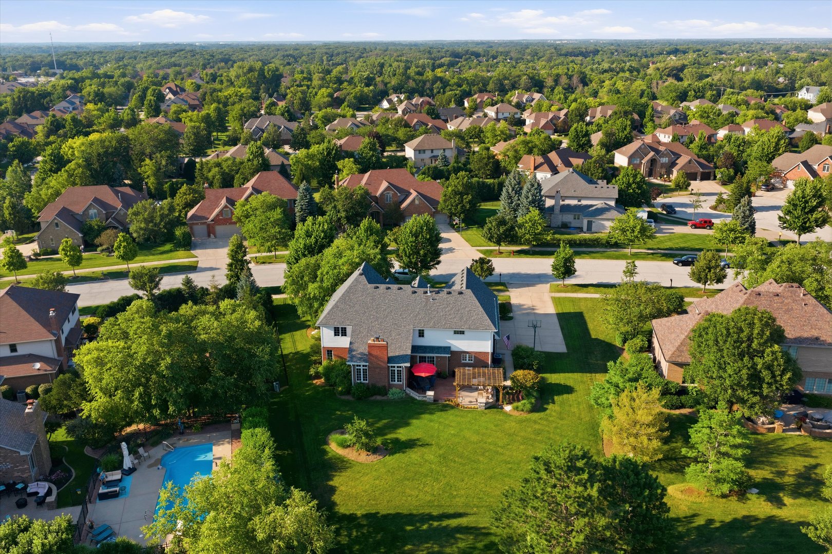 5th image of 10947 Nebraska St, Frankfort, IL 60423 | MLS# 12707414