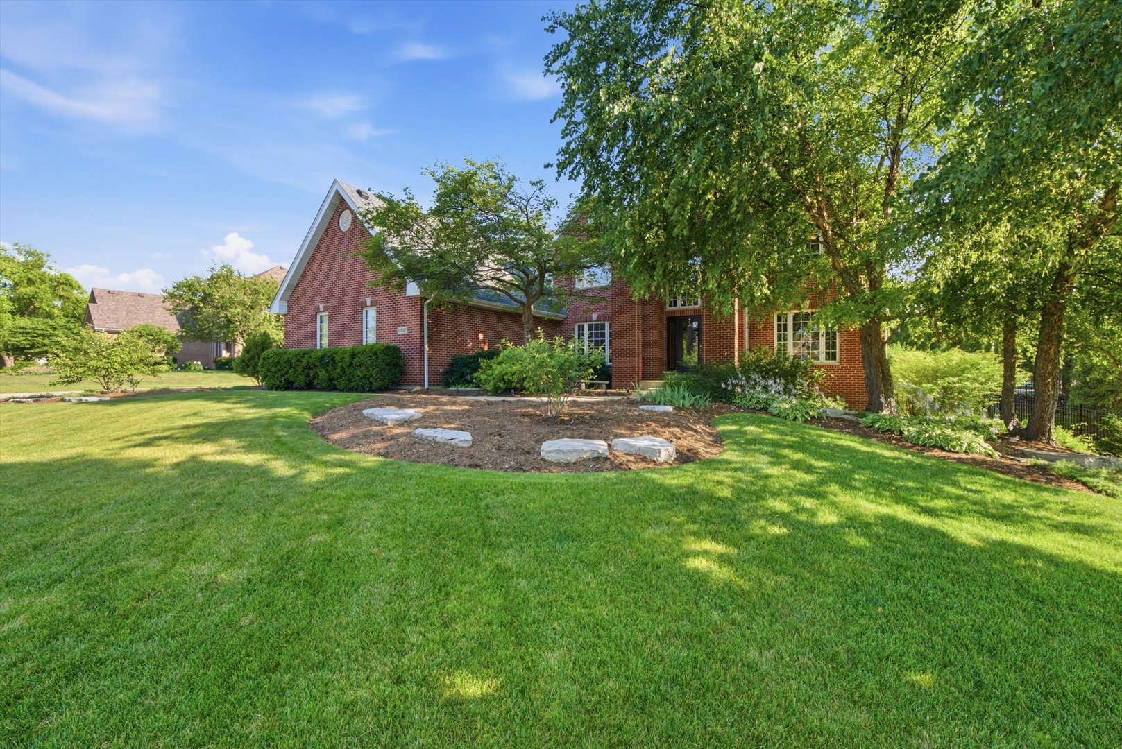2nd image of 10947 Nebraska St, Frankfort, IL 60423 | MLS# 12707414
