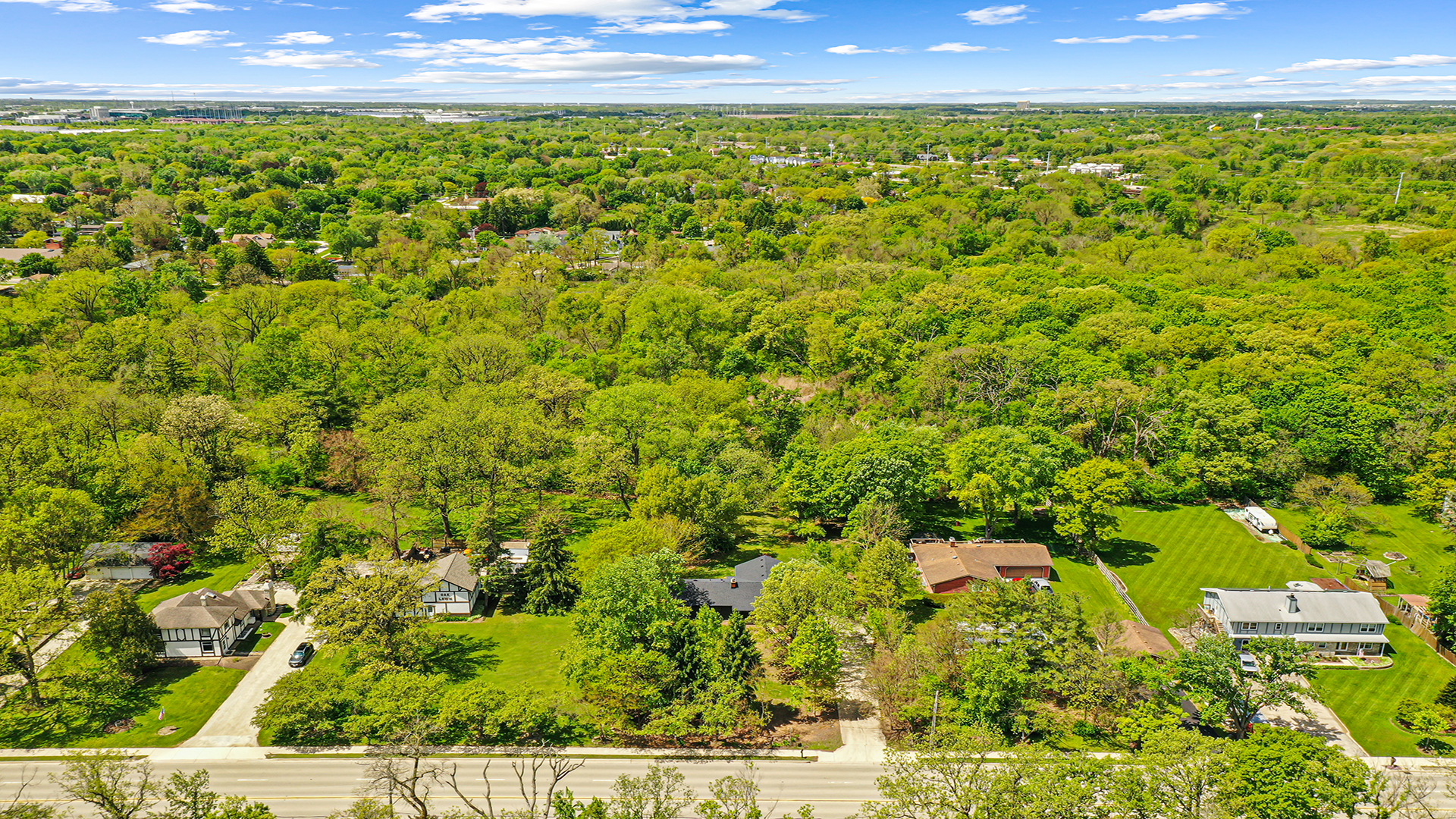 28th image of 3s306 Winfield Rd, Warrenville, IL 60555 | MLS# 12707466