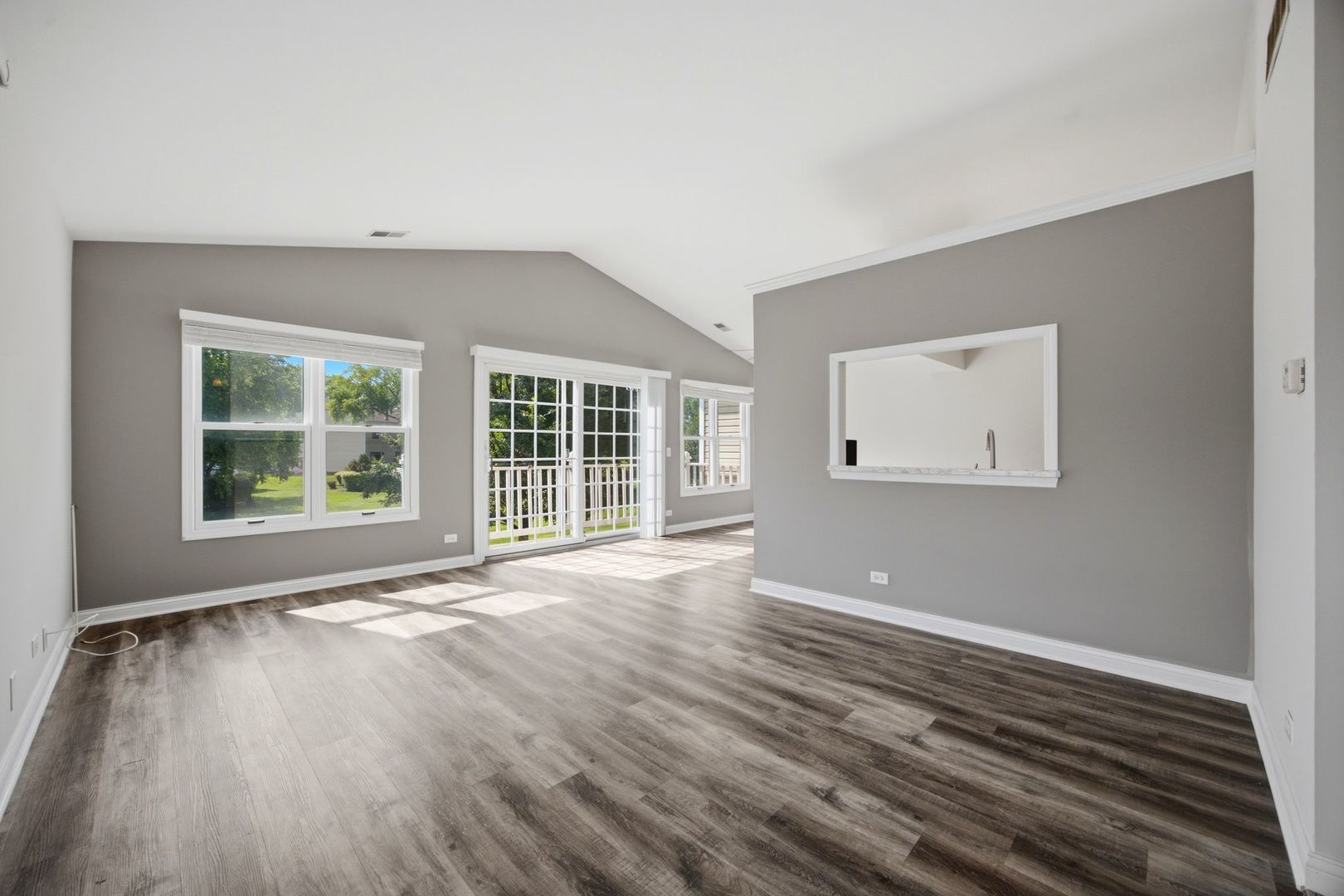 3rd image of (Undisclosed), Elk Grove Village, IL 60007 | MLS# 12707540