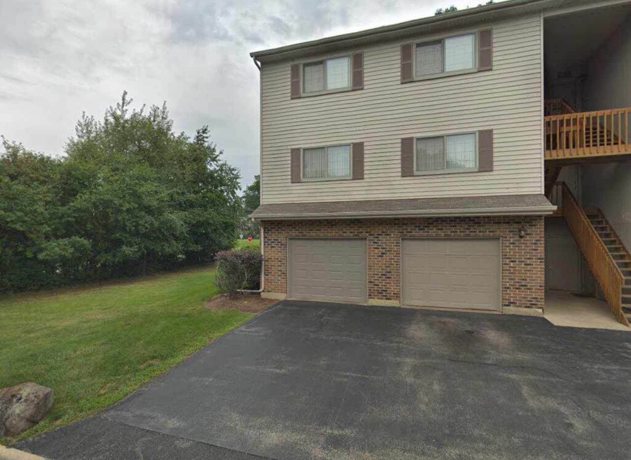 1st image of 607 Buckskin Ln #607, Carpentersville, IL 60110 | MLS# 12707563