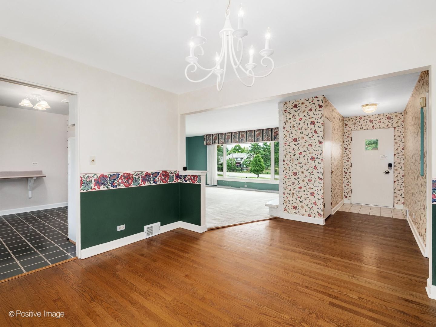 5th image of 16W055 63Rd St, Willowbrook, IL 60527 | MLS# 12707587