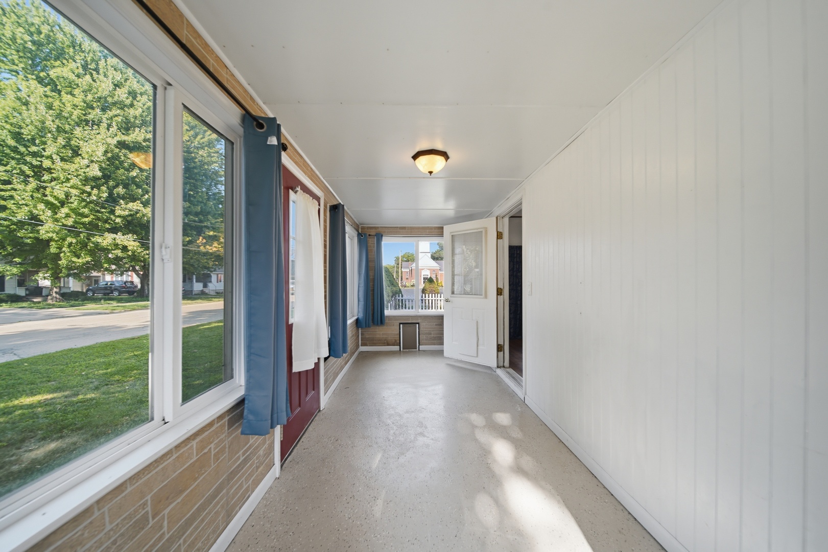 Homes for sale in Rock Falls, IL | 809 W 5Th St, Rock Falls, IL 61071 | MLS# 12707652