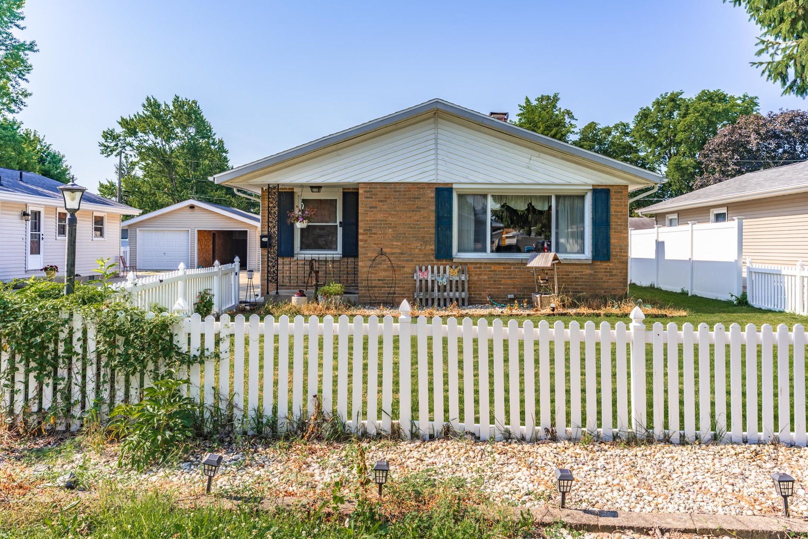 Homes for sale in Pontiac, IL | 908 E Chestnut St, Pontiac, IL 61764 | MLS# 12707664