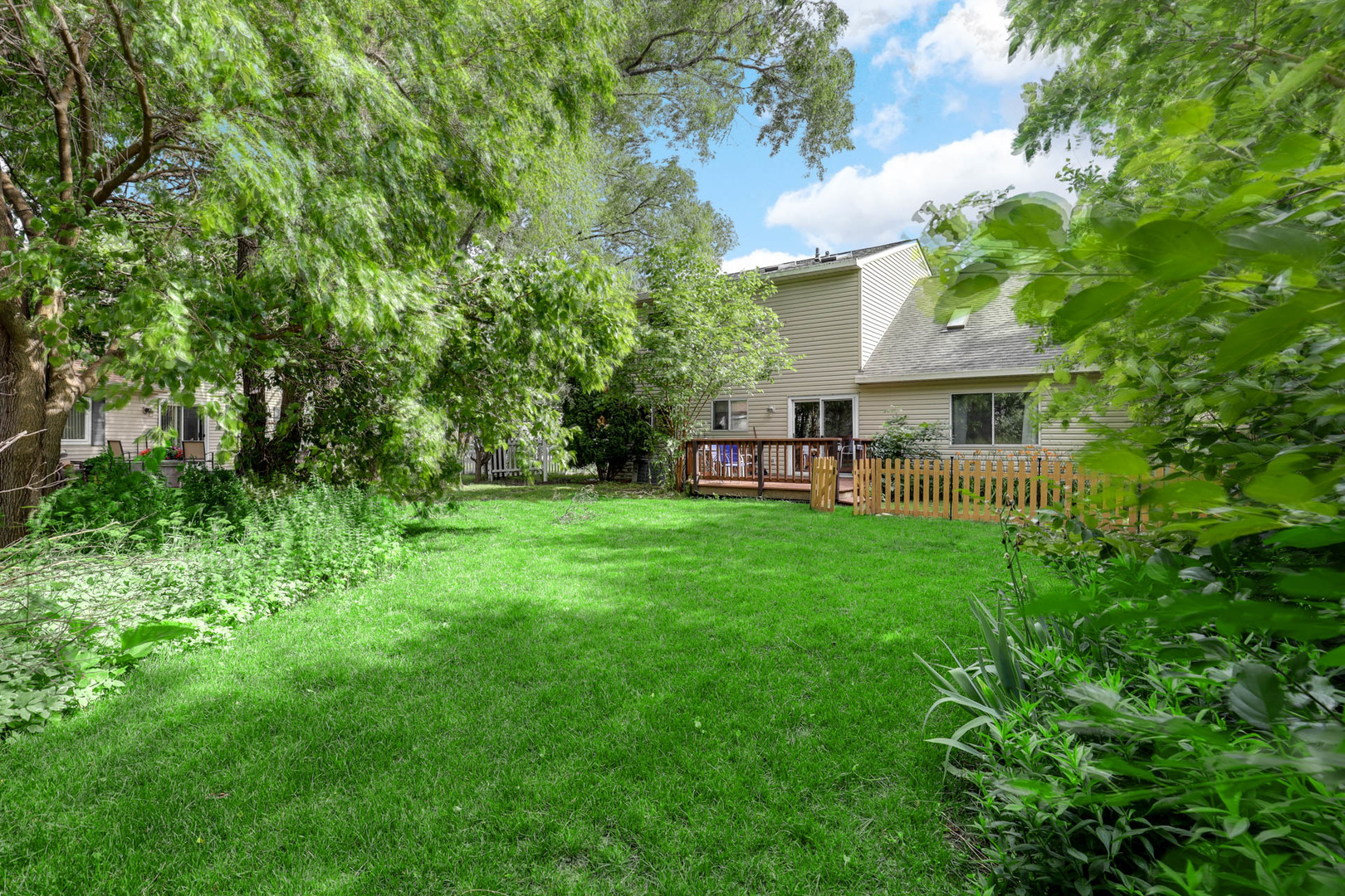 20th image of 1117 Wishing Well Ln, Naperville, IL 60564 | MLS# 12707670