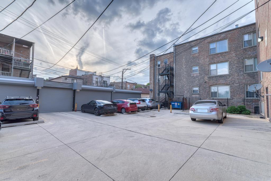Homes for sale in Chicago, IL | 4224 S King Drive, Chicago, IL 60653 | Houzeo