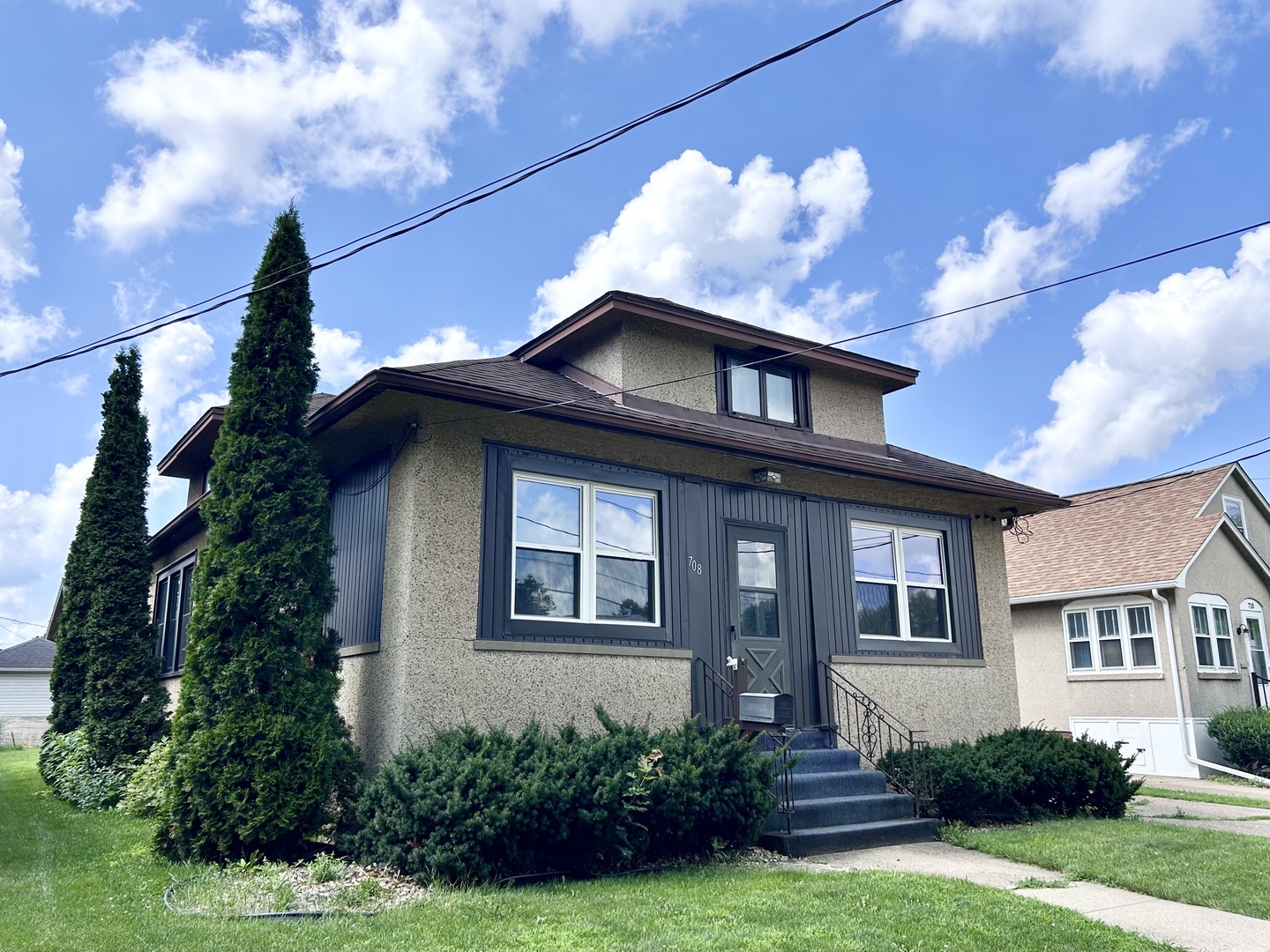 1st image of 708 12th St, Peru, IL 61354 | MLS# 12707729