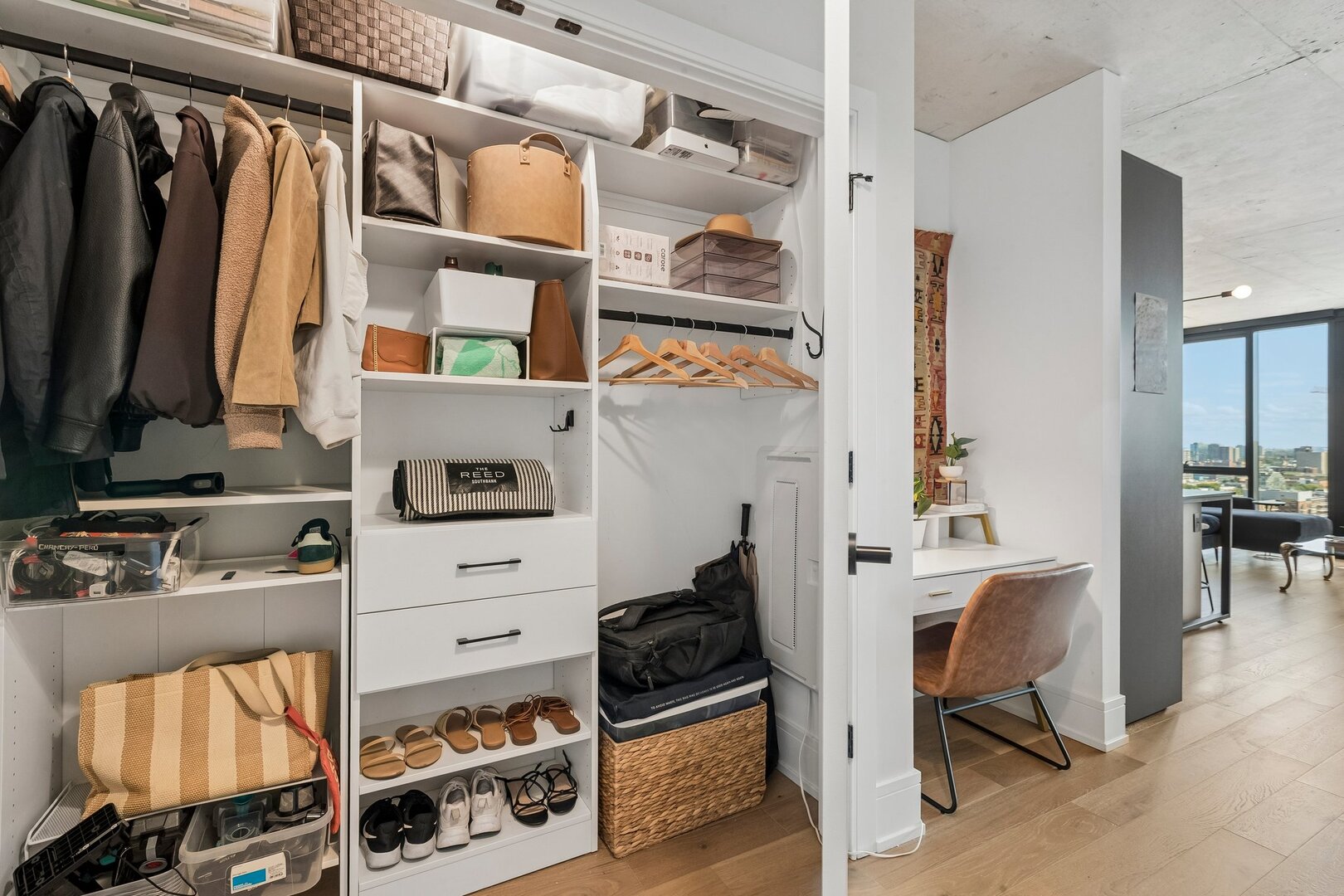 5th image of 234 W Polk St, Chicago, IL 60607