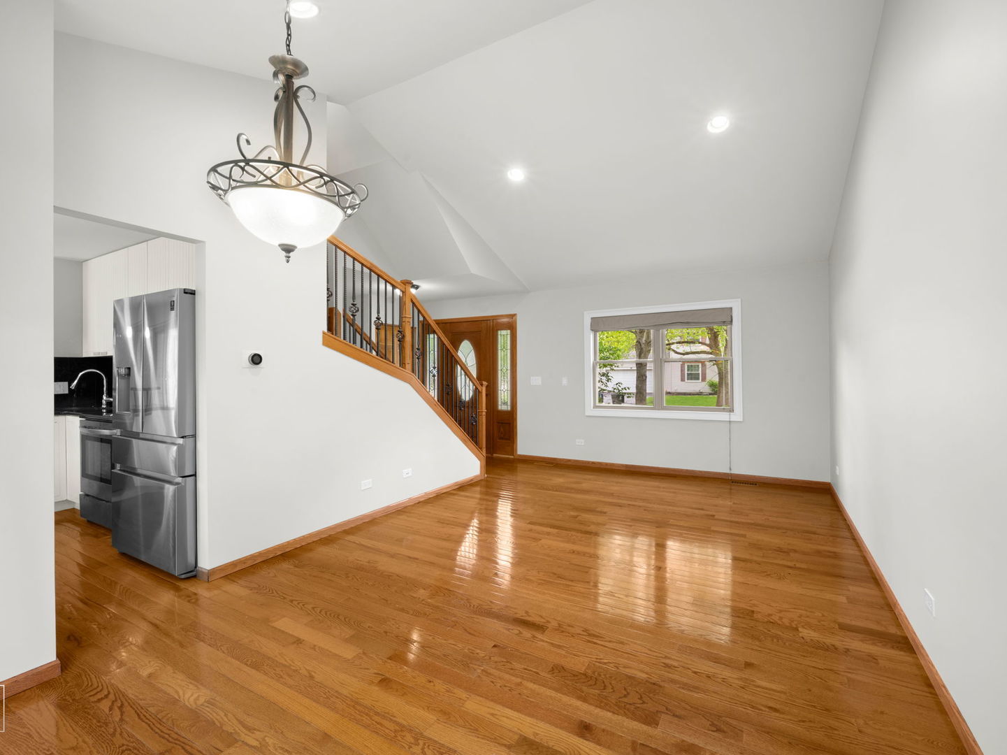 5th image of 1390 River Oak Dr, Naperville, IL 60565 | MLS# 12707784