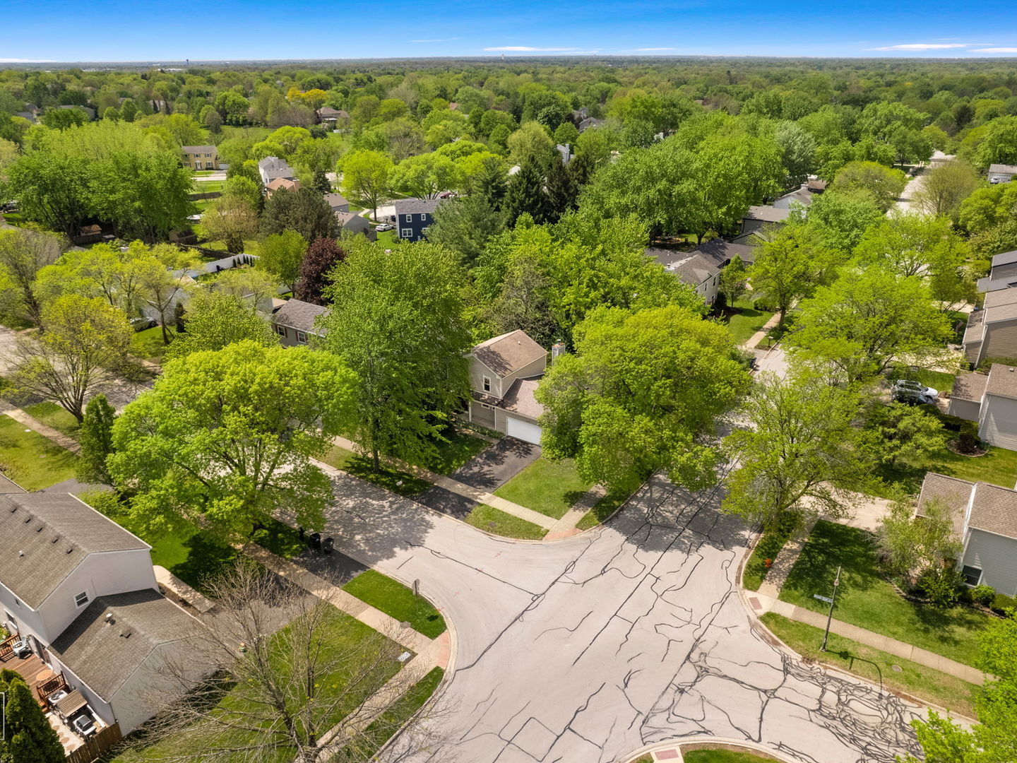 26th image of 1390 River Oak Dr, Naperville, IL 60565 | MLS# 12707784