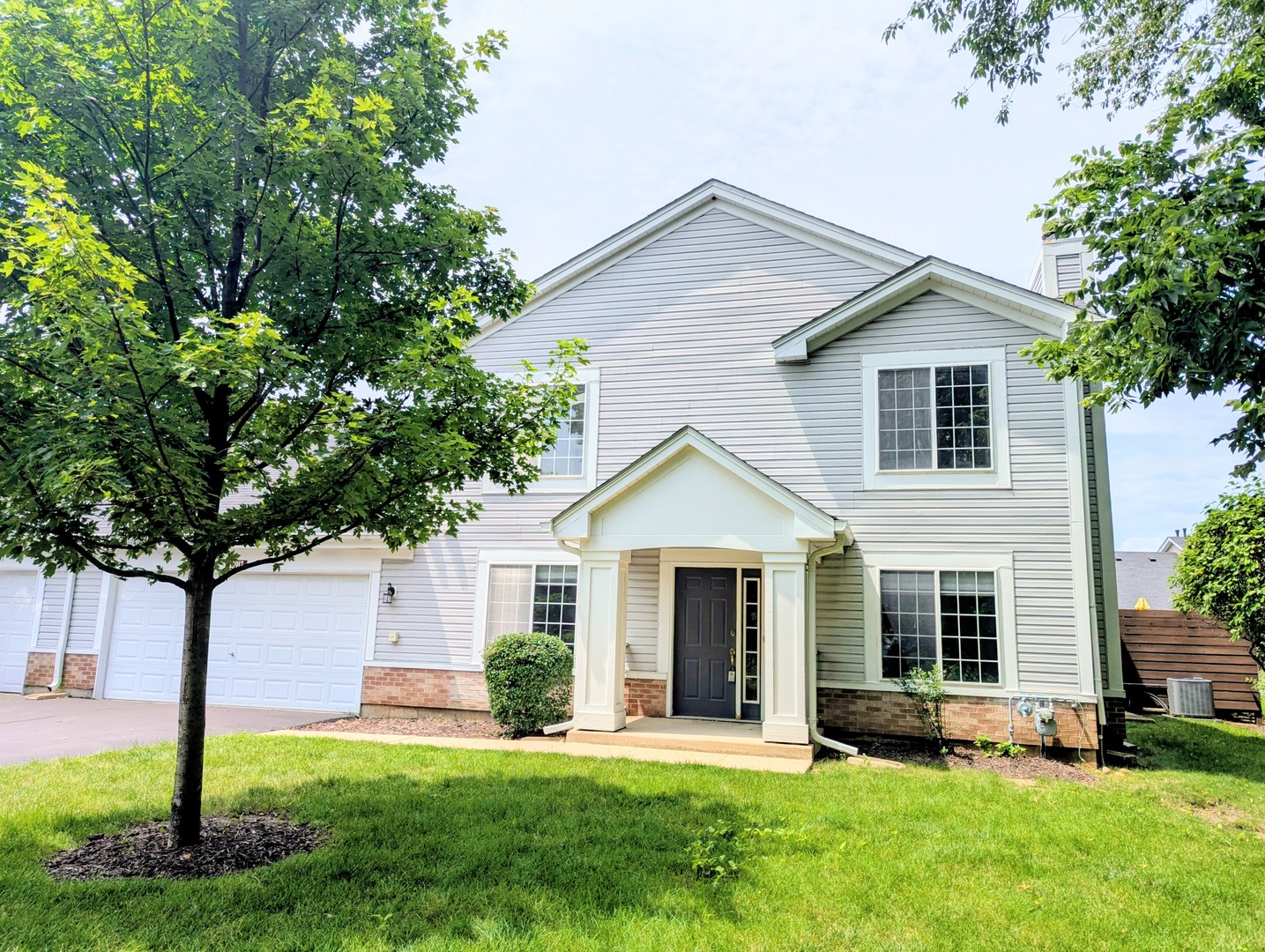 Homes for sale in Plainfield, IL | 13917 S Cambridge Cir, Plainfield, IL 60544 | MLS# 12707820