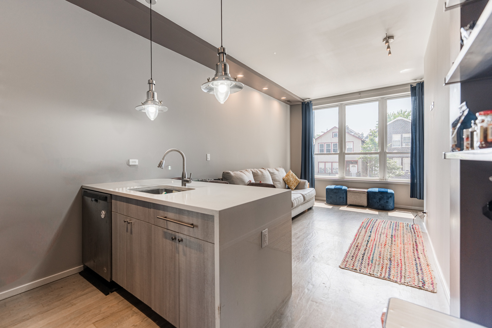 4th image of 2108 W 18Th Pl, Chicago, IL 60608