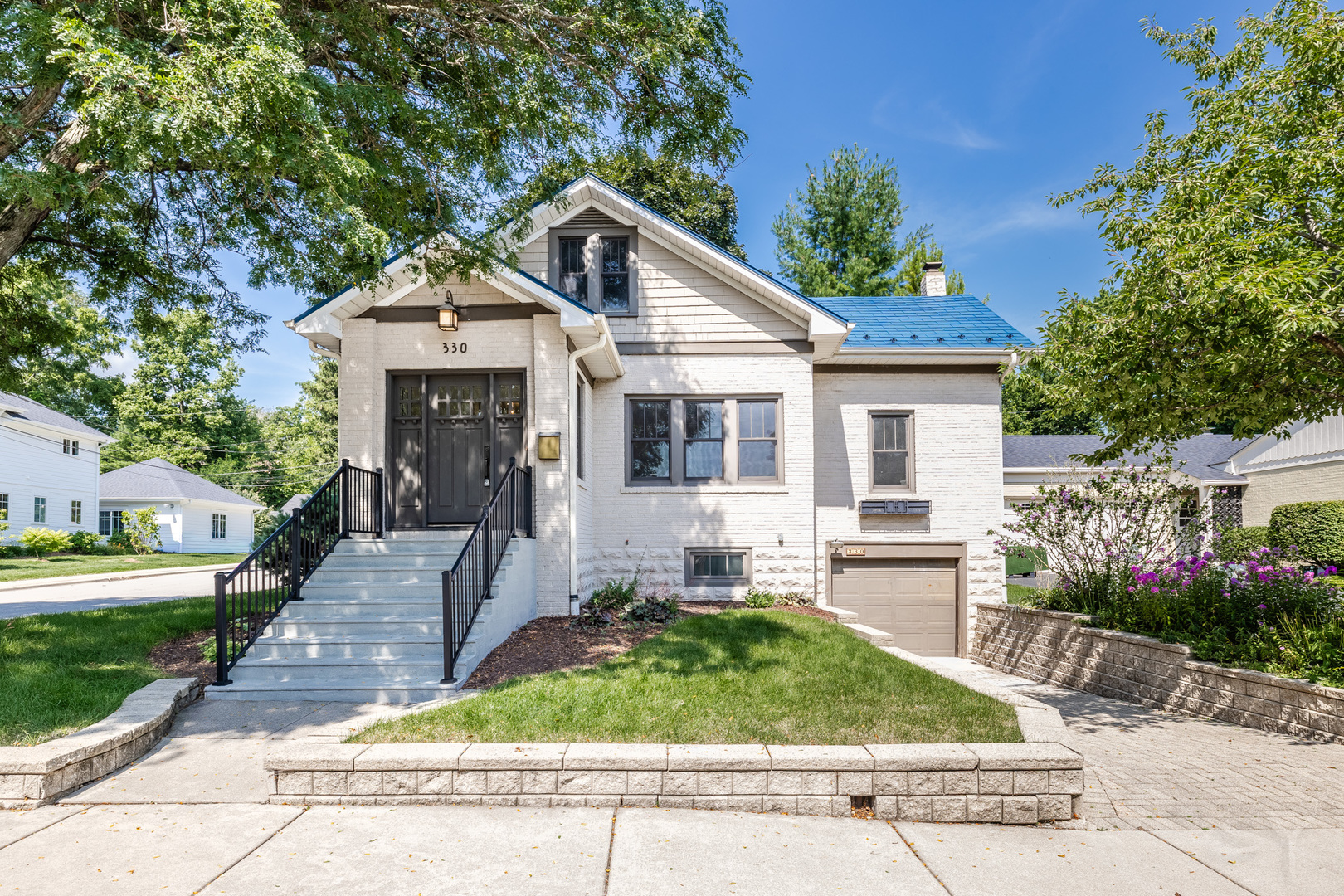 image of 330 S River Ln, Geneva, IL 60134 | MLS# 12707934