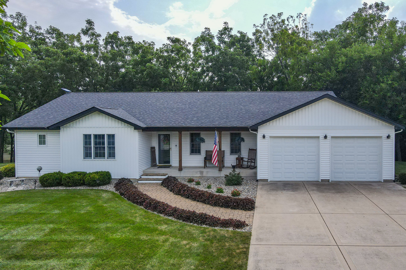 1st image of 6174 Tulip Ln, Grant Park, IL 60940 | MLS# 12707951