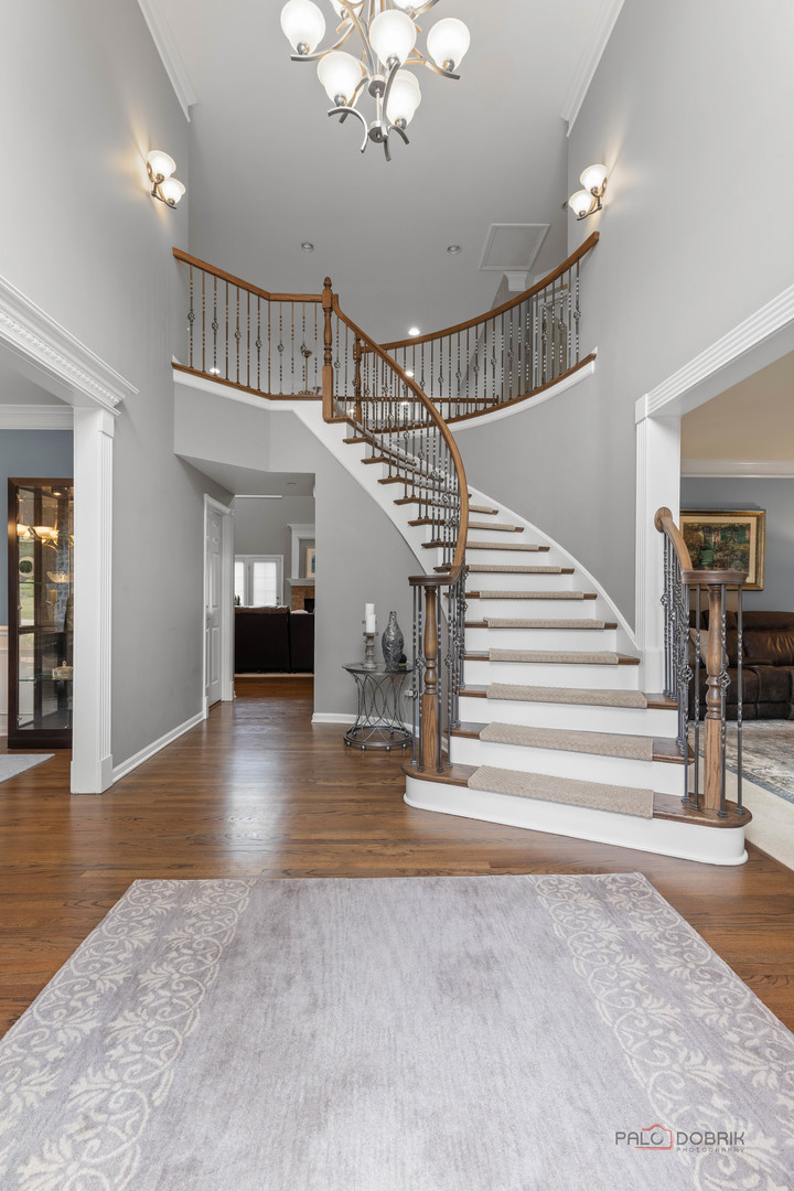 3rd image of 5572 Chancery Rd, Gurnee, IL 60031 | MLS# 12708066