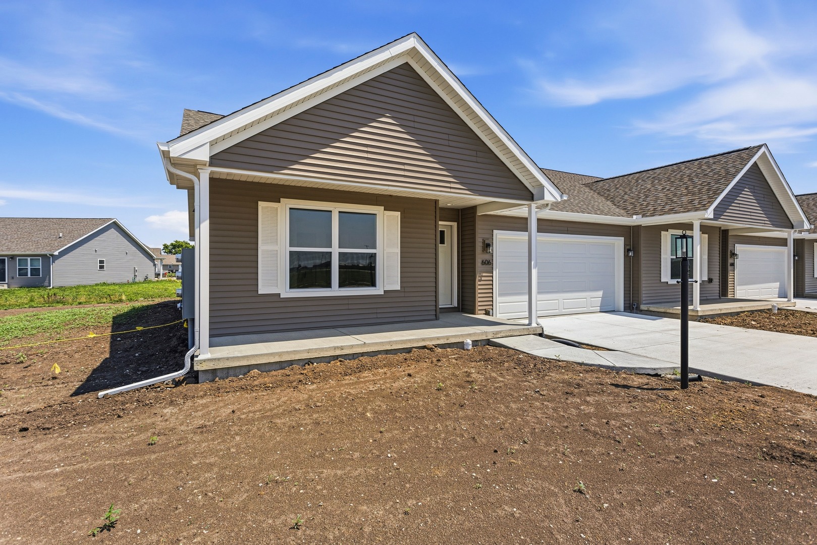 3rd image of 606 Patterson Dr #1, Fisher, IL 61843 | MLS# 12708087