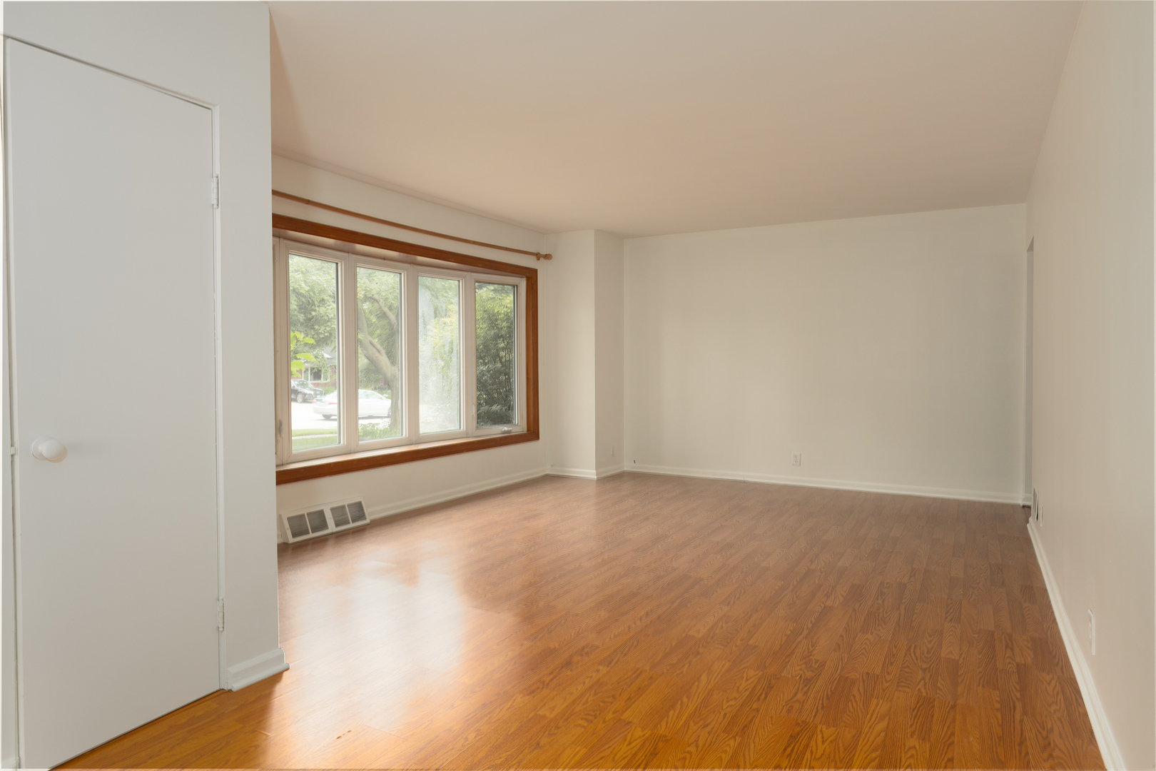 4th image of 425 N Main, Lombard, IL 60148 | MLS# 12708108