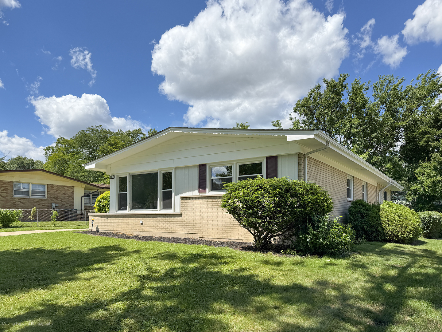 2nd image of 220 N Park Dr, Glenwood, IL 60425 | MLS# 12708126