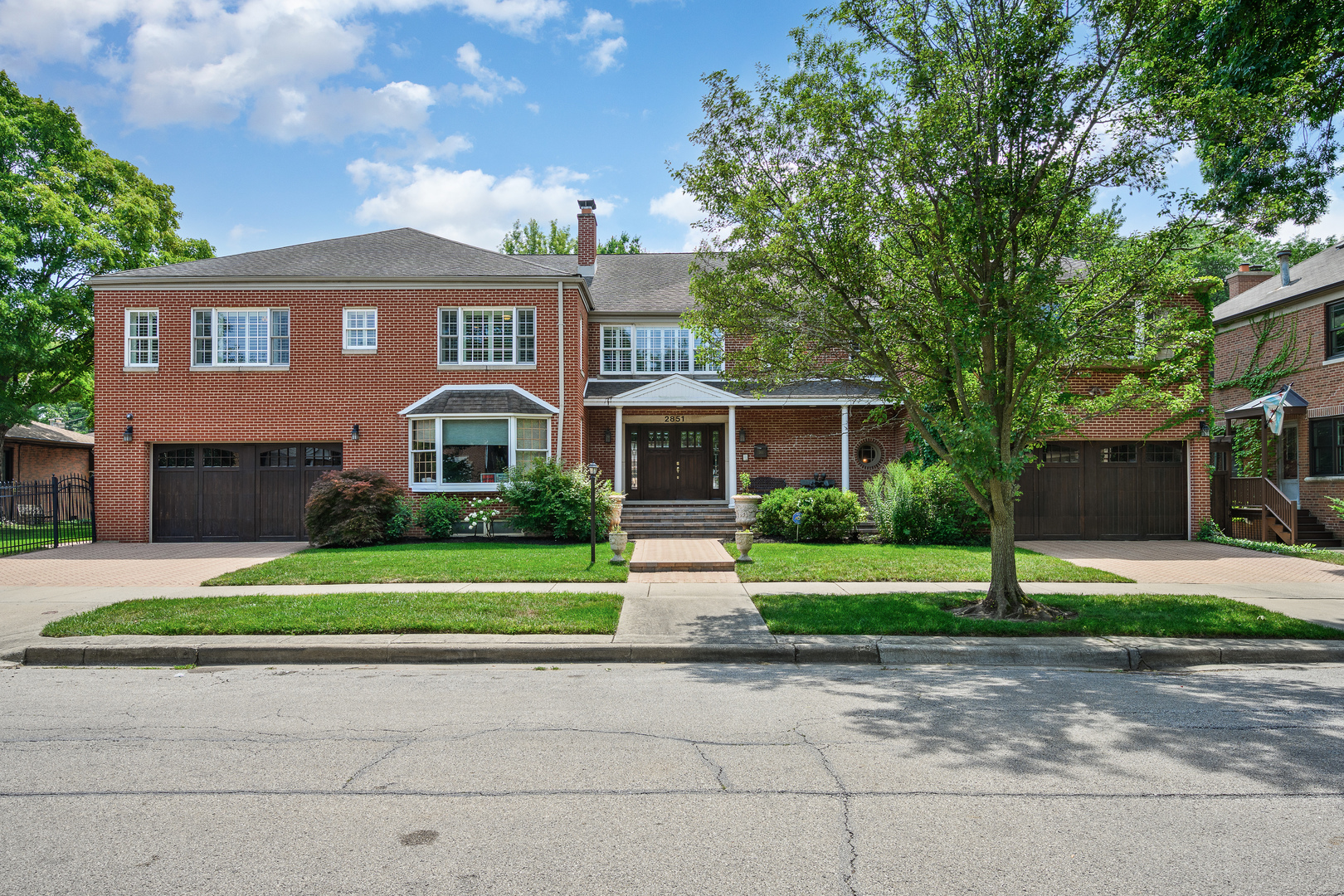 Homes for sale in Chicago, IL | 2851 W Rascher Ave, Chicago, IL 60625 | MLS# 12708151