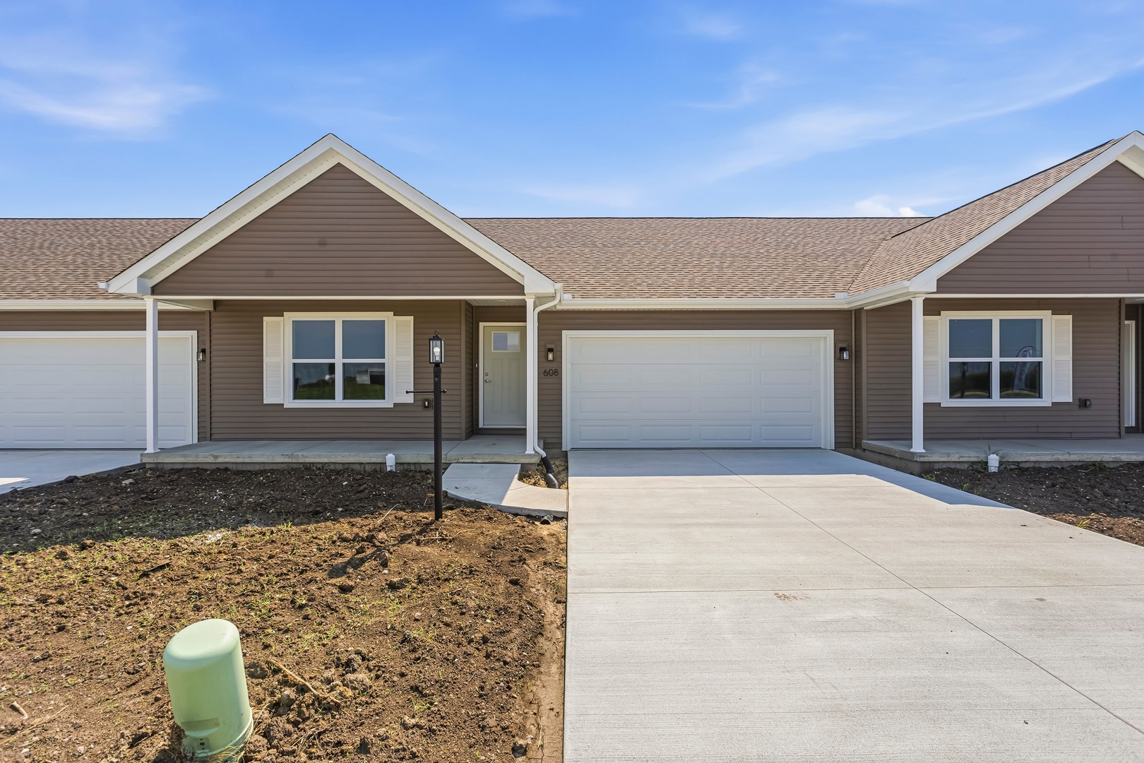 3rd image of 608 Patterson Dr #2, Fisher, IL 61843 | MLS# 12708158