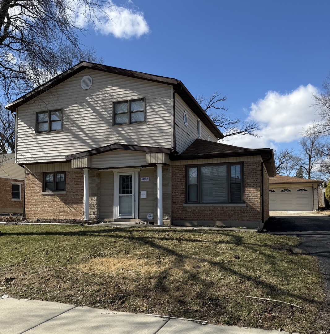 1st image of 308 Oakwood St, Park Forest, IL 60466 | MLS# 12708159