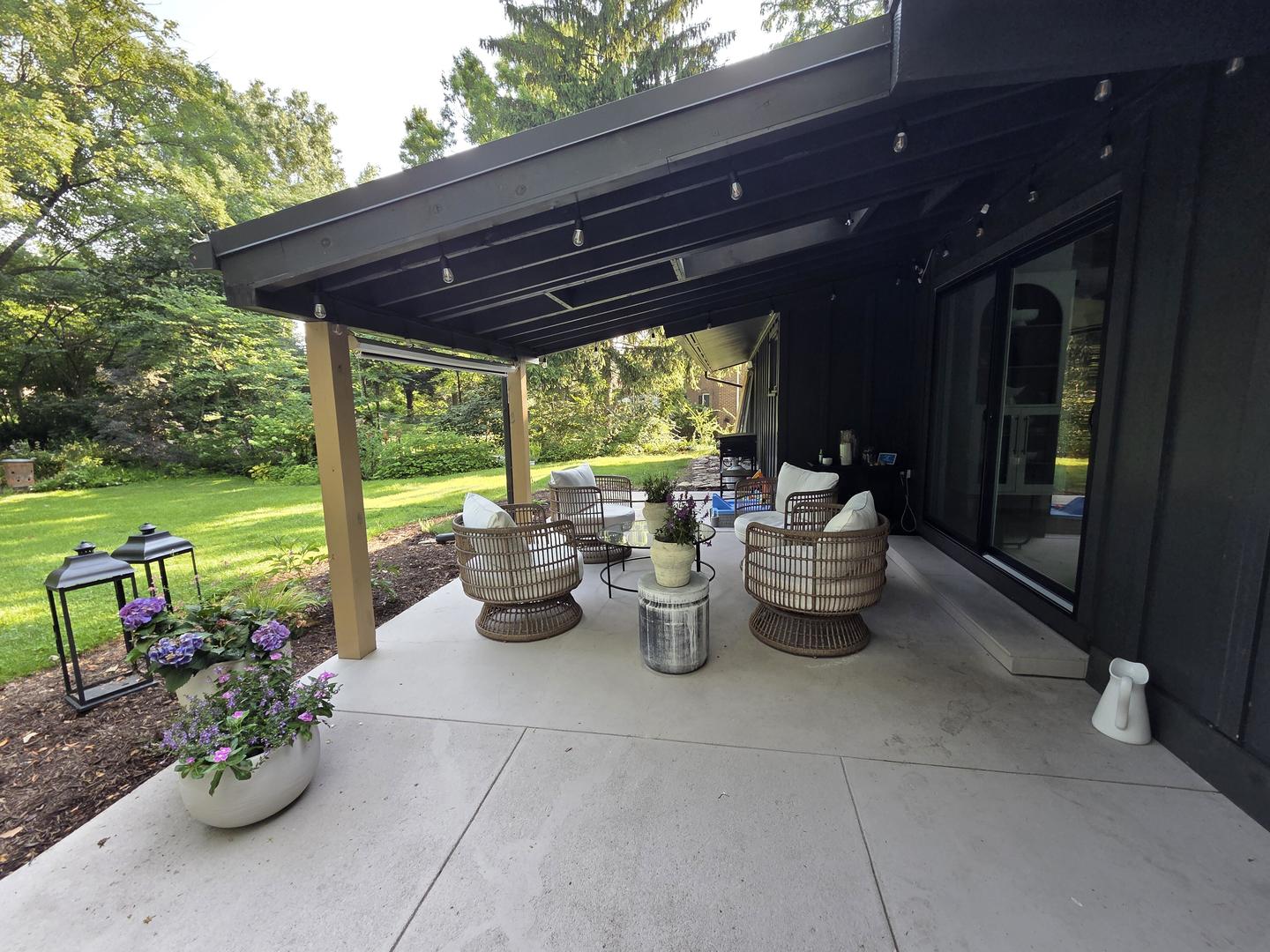 5th image of 3S220 Blackcherry Ln, Glen Ellyn, IL 60137 | MLS# 12708174