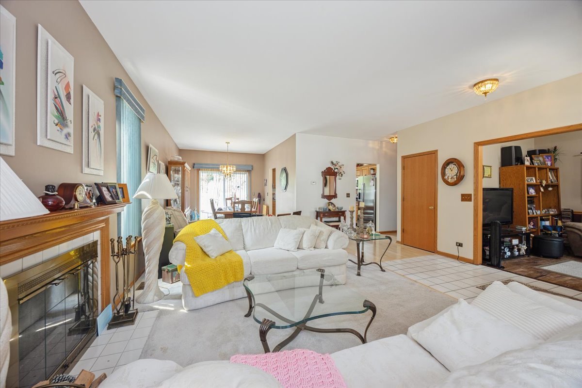 Homes for sale in Plainfield, IL | 4700 Chapman Dr, Plainfield, IL 60586 | MLS# 12708193