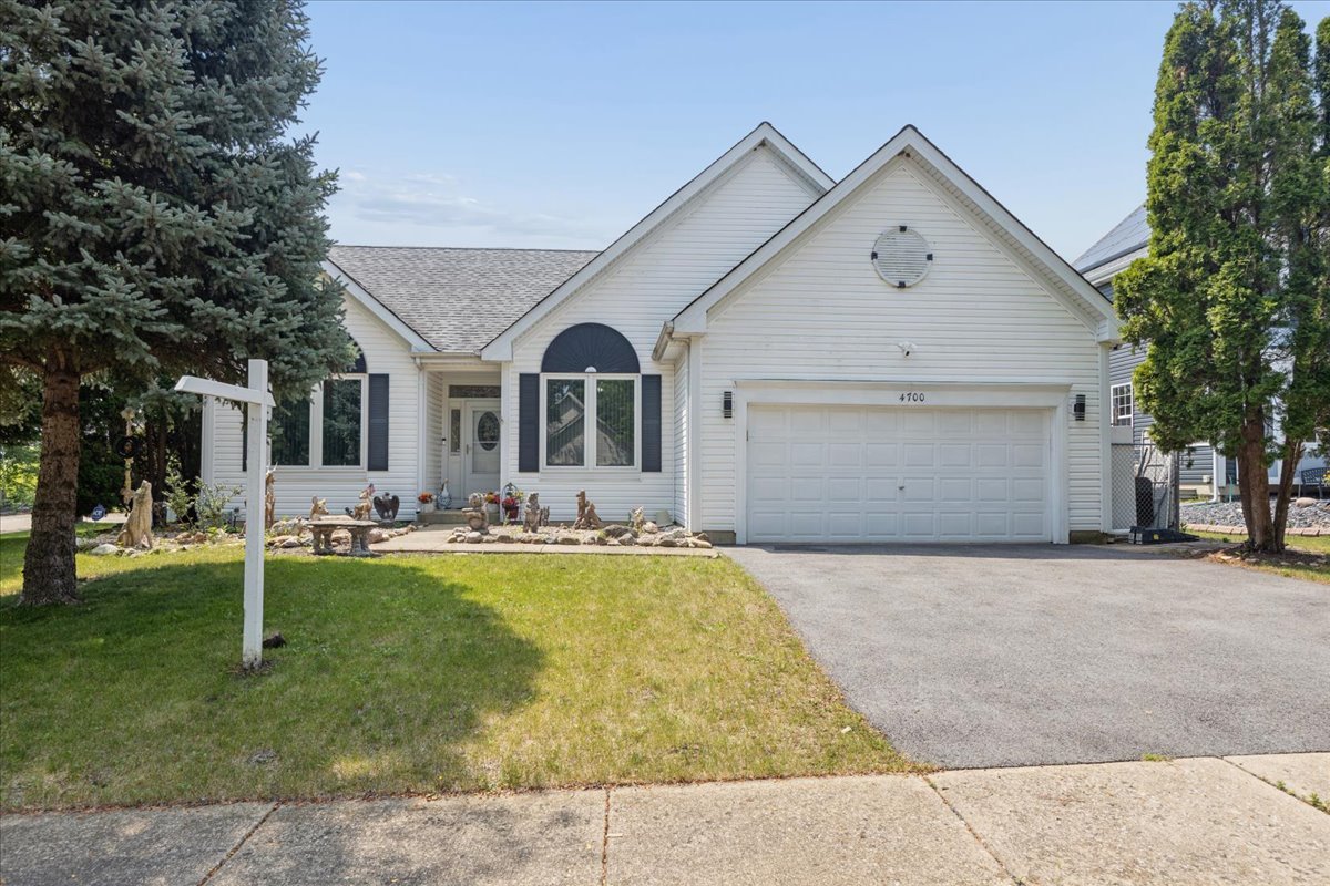 Homes for sale in Plainfield, IL | 4700 Chapman Dr, Plainfield, IL 60586 | MLS# 12708193