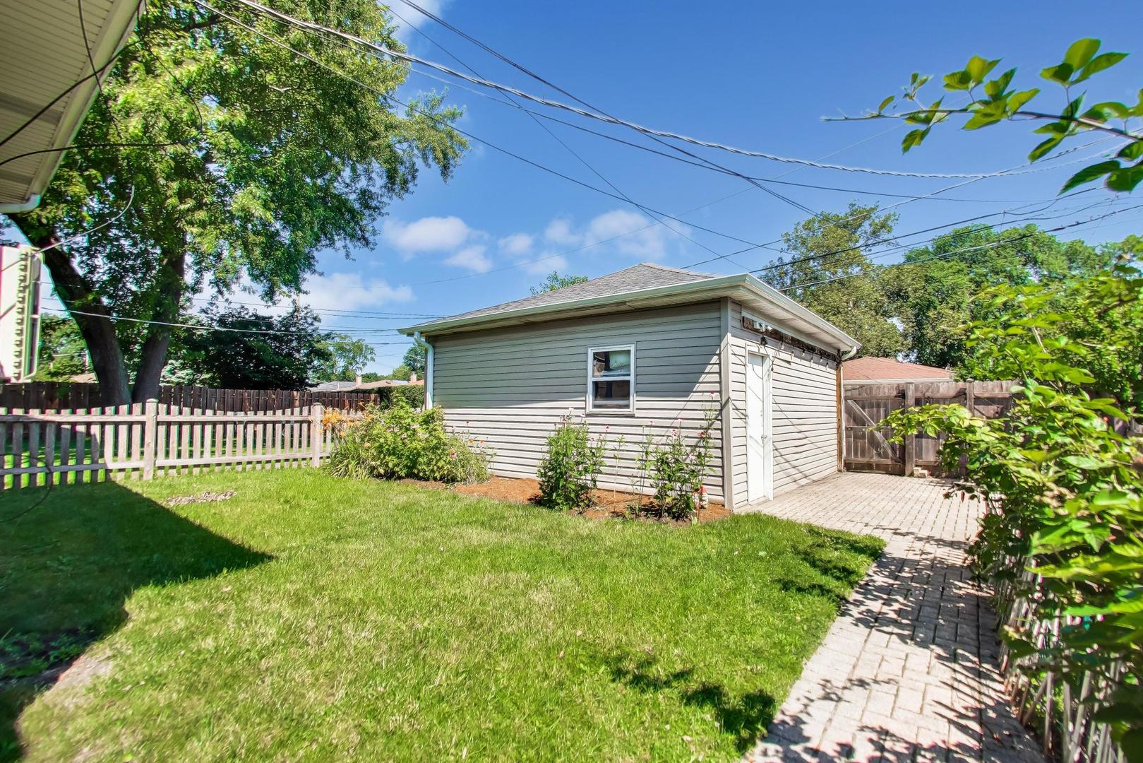 23rd image of 3320 Capitol St, Skokie, IL 60076 | MLS# 12708204