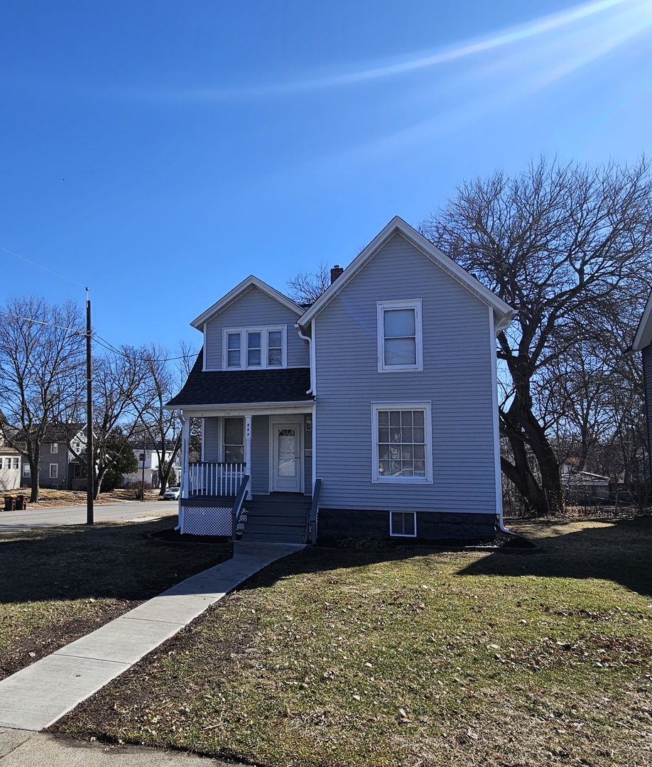 2nd image of 945 North Ave, Rockford, IL 61103 | MLS# 12708210