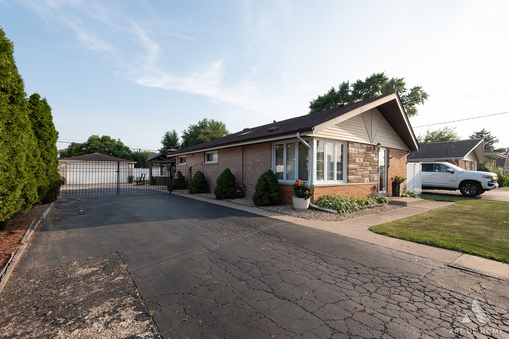 2nd image of 5721 W 83rd Pl, Burbank, IL 60459 | MLS# 12708216