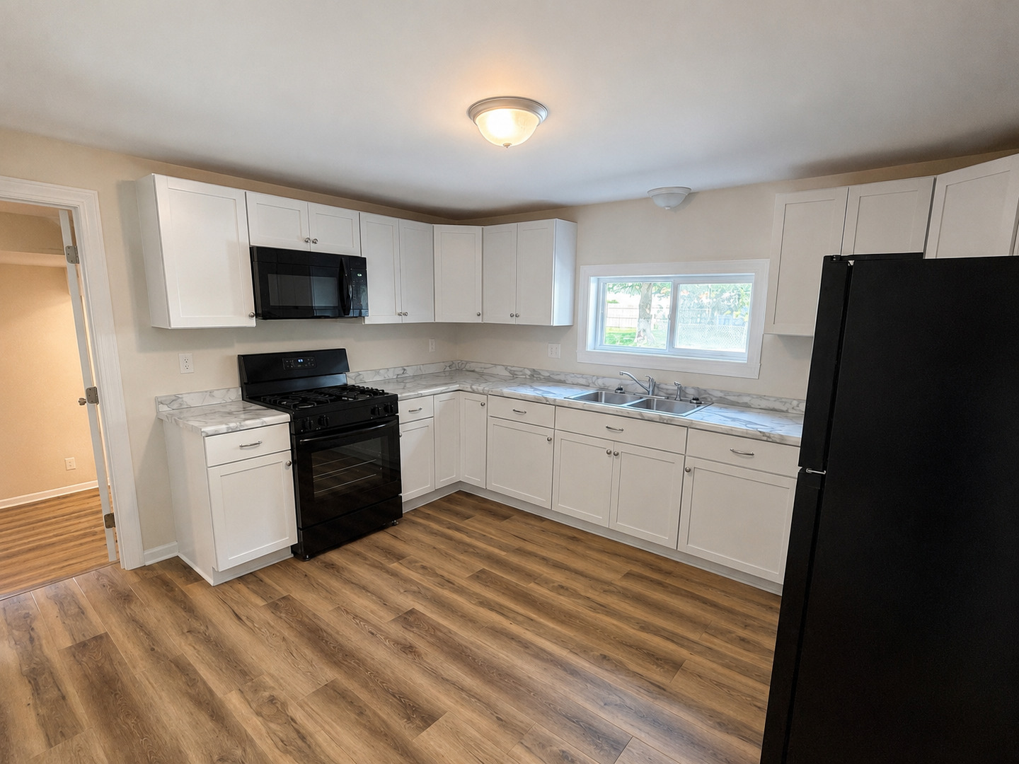 5th image of 106 Gilbert St, Rossville, IL 60963 | MLS# 12708217
