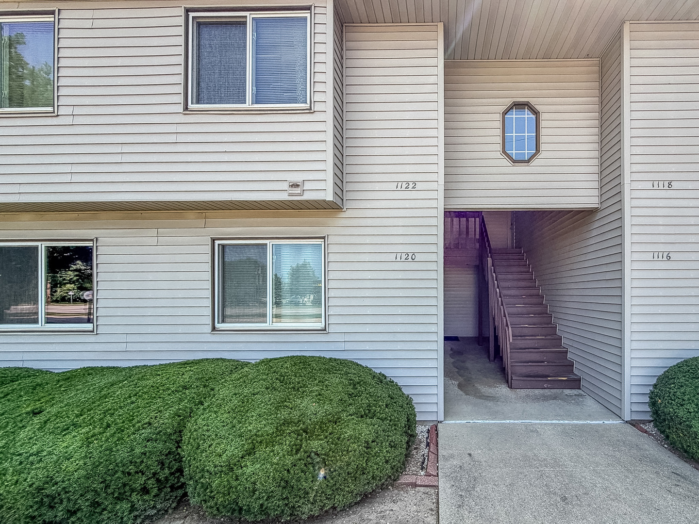 1st image of 1120 Kara Dr #1120, Champaign, IL 61822 | MLS# 12708236