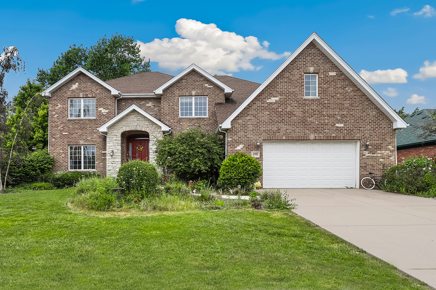 1st image of 10981 Pioneer Trl, Frankfort, IL 60423 | MLS# 12708319