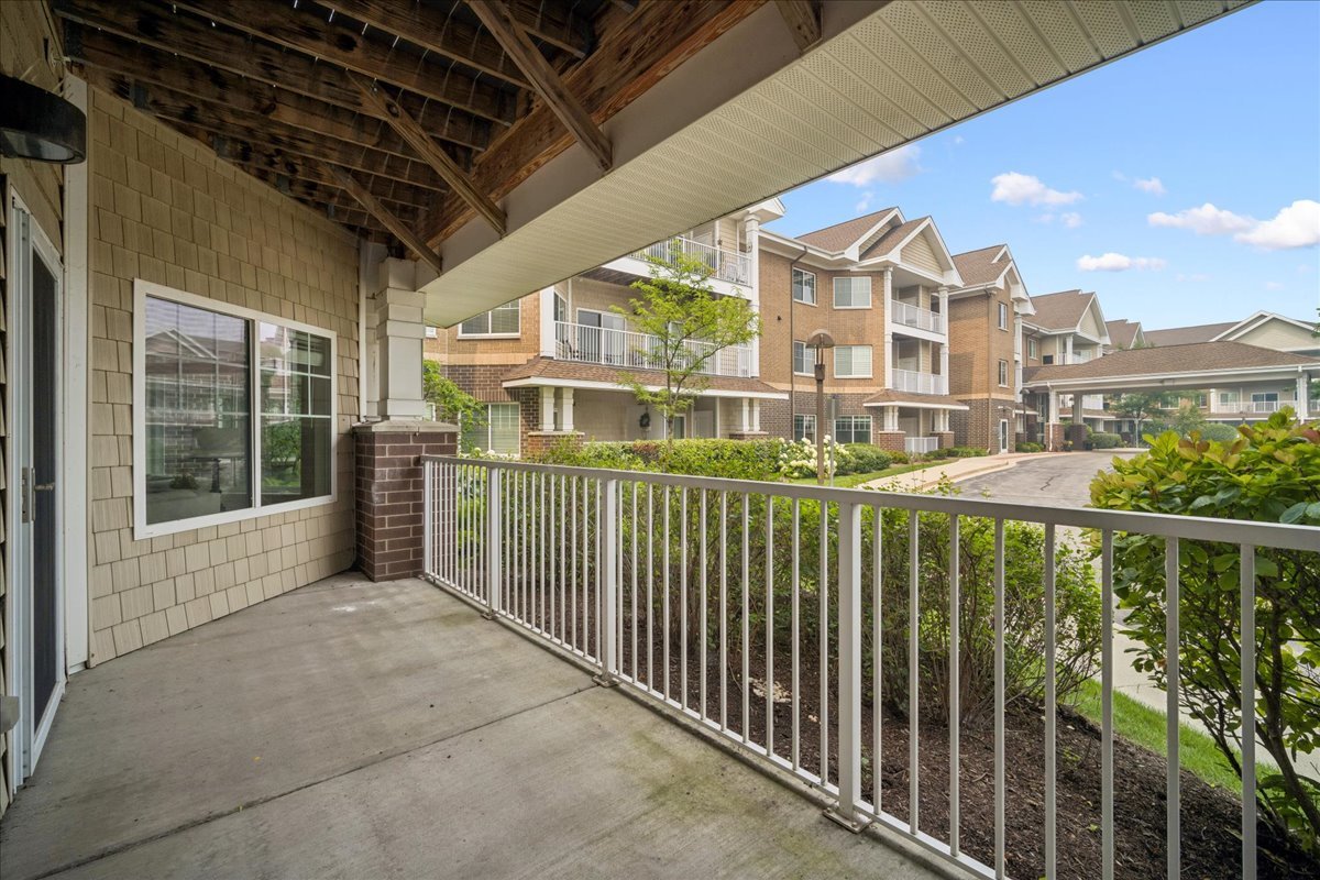 Homes for sale in Northbrook, IL | 2220 Founders Dr #119, Northbrook, IL 60062 | MLS# 12708320
