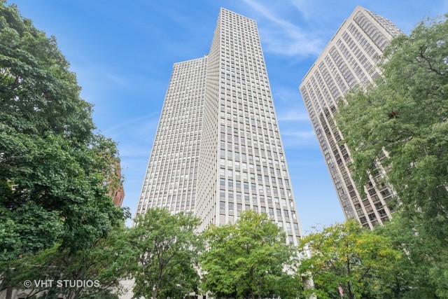 1st image of 2626 N Lakeview Ave #1002, Chicago, IL 60614 | MLS# 12708354