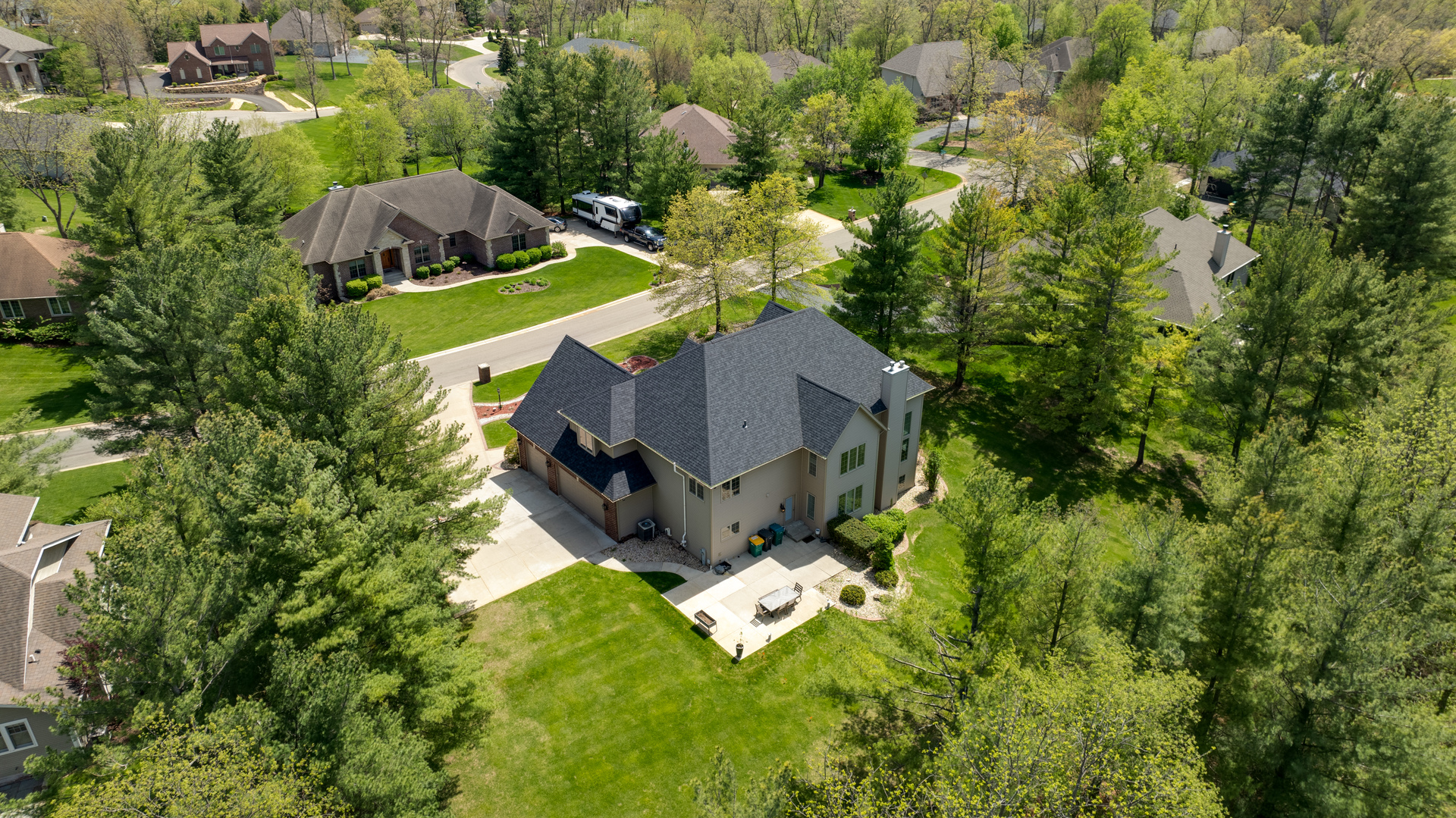Homes for sale in Roscoe, IL | 7418 Timber Ridge Rd, Roscoe, IL 61073 | MLS# 12708369