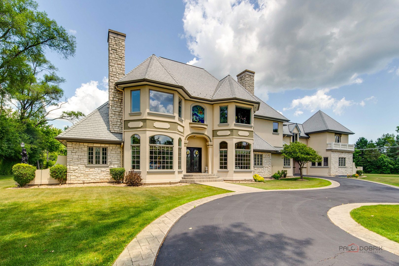 1st image of 1130 Gavin Ct, Lake Forest, IL 60045 | MLS# 12708379