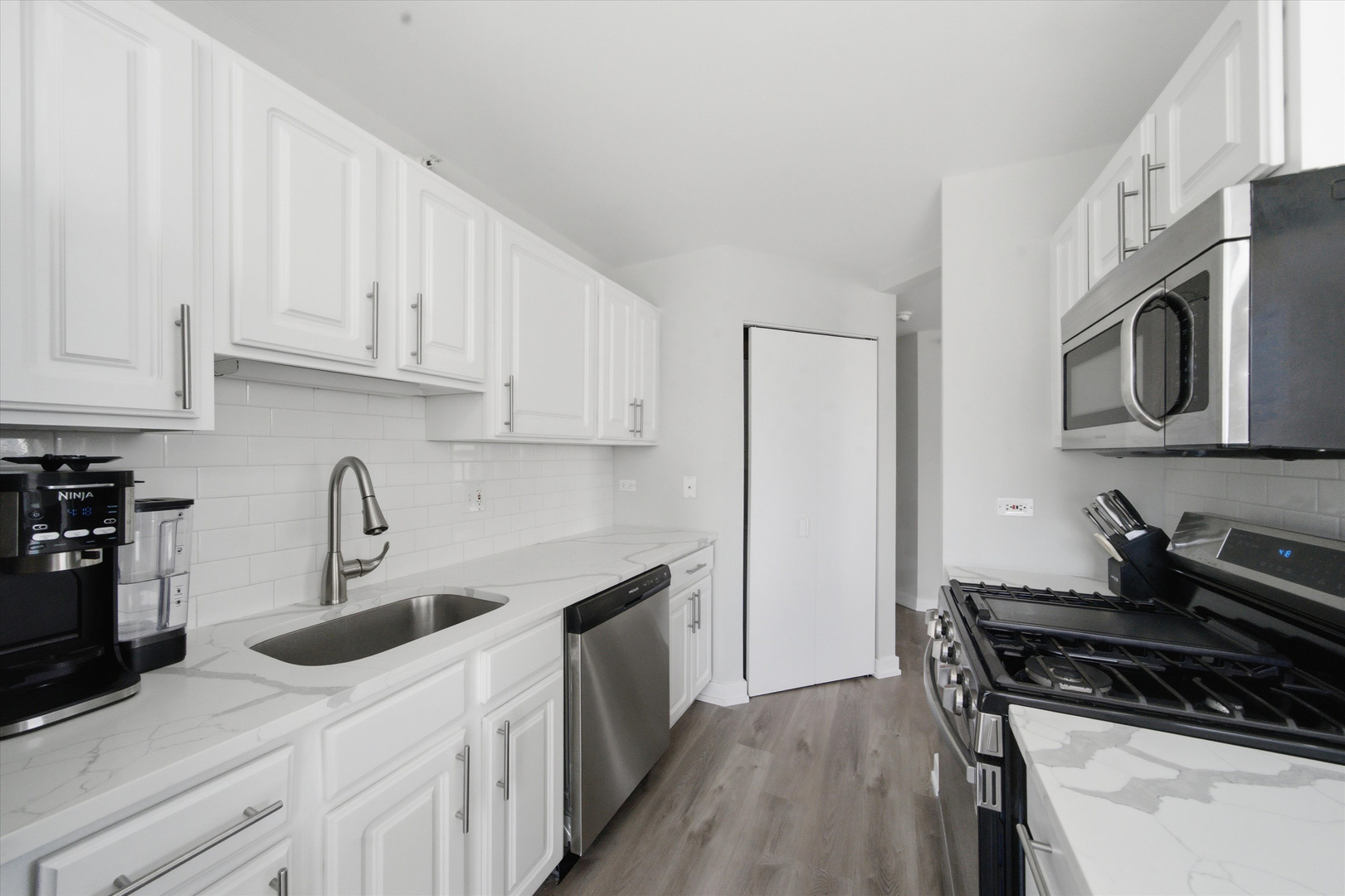 5th image of 545 N Dearborn St #2607, Chicago, IL 60654 | MLS# 12708416