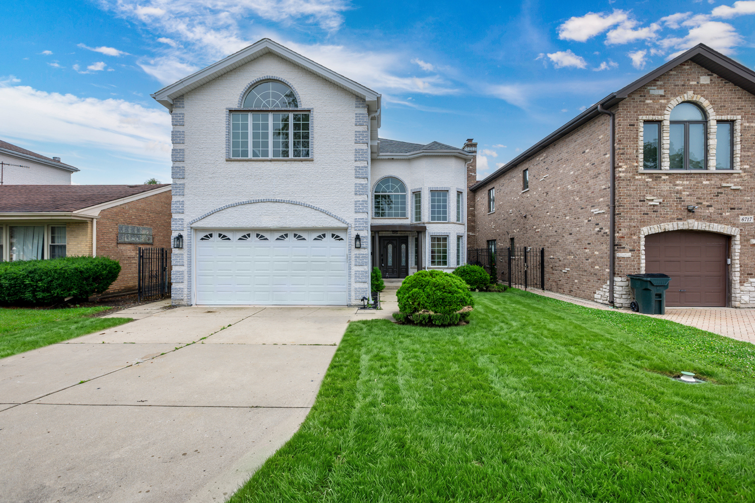 2nd image of 6723 N Harding Ave, Lincolnwood, IL 60712 | MLS# 12708495