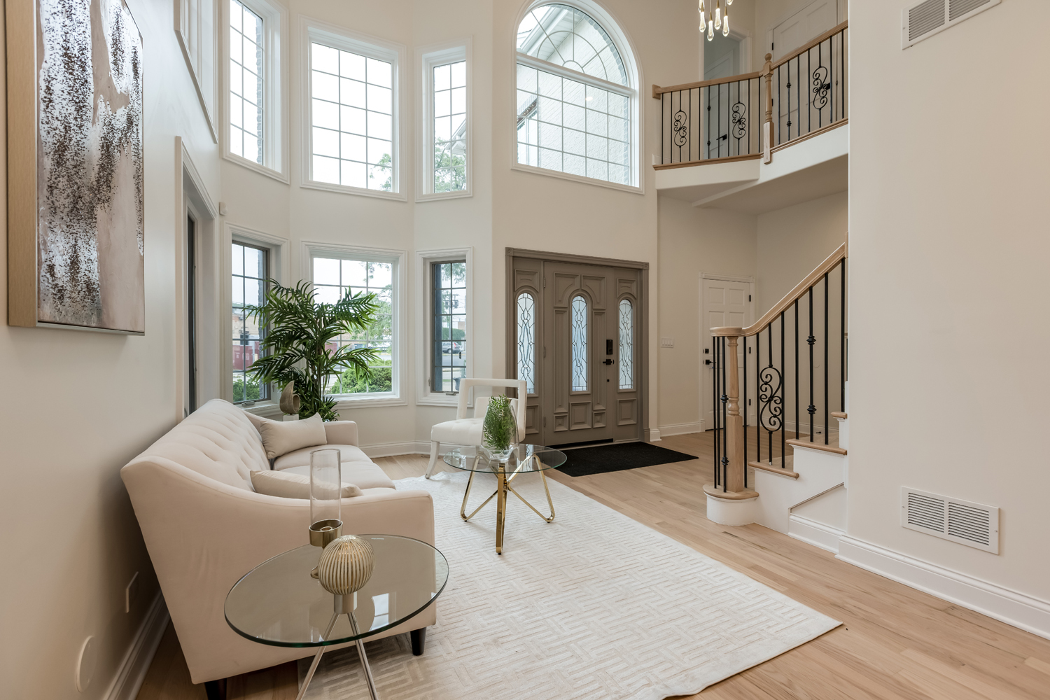 5th image of 6723 N Harding Ave, Lincolnwood, IL 60712 | MLS# 12708495