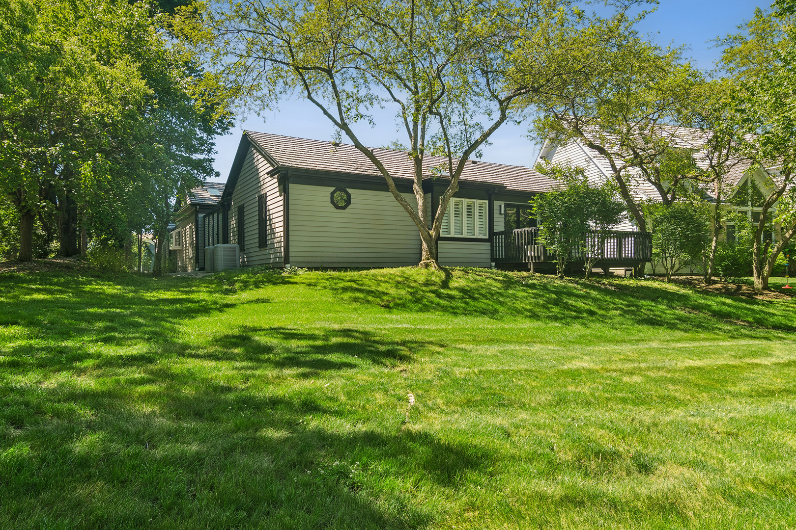 37th image of 4643 Lake Point Cir, Long Grove, IL 60047 | MLS# 12708532
