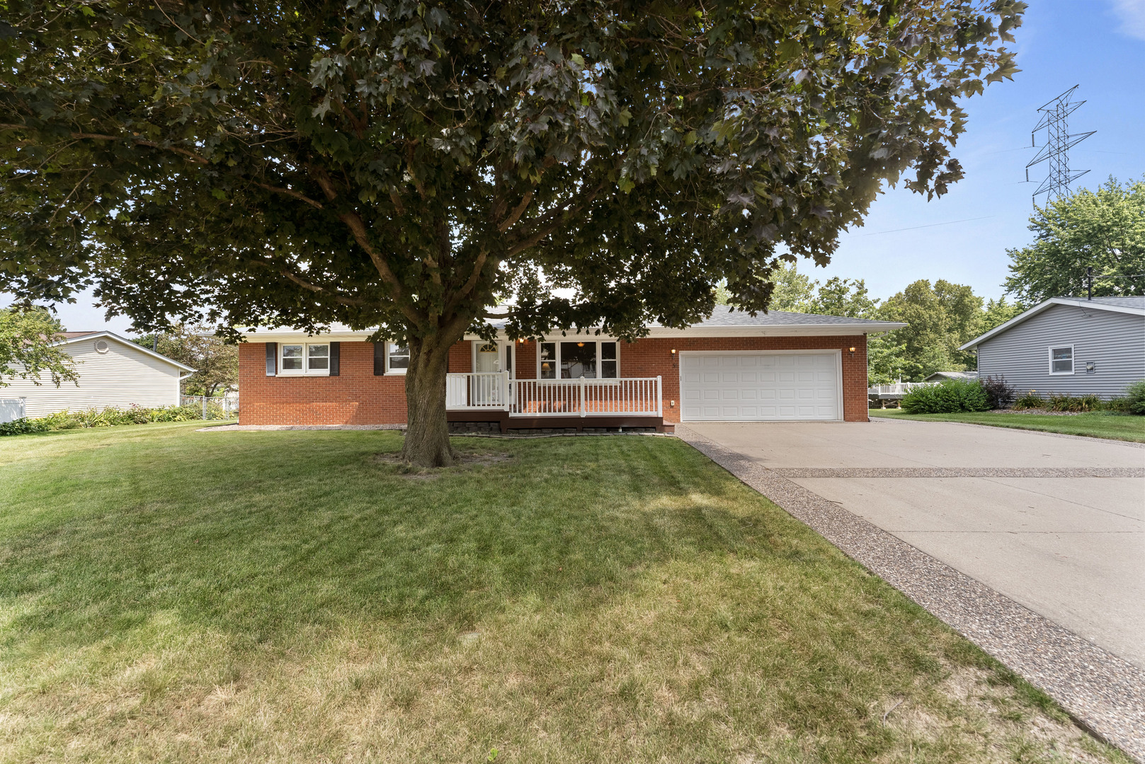 Homes for sale in Coal Valley, IL | 58 Douglas Dr, Coal Valley, IL 61240 | MLS# 12708613