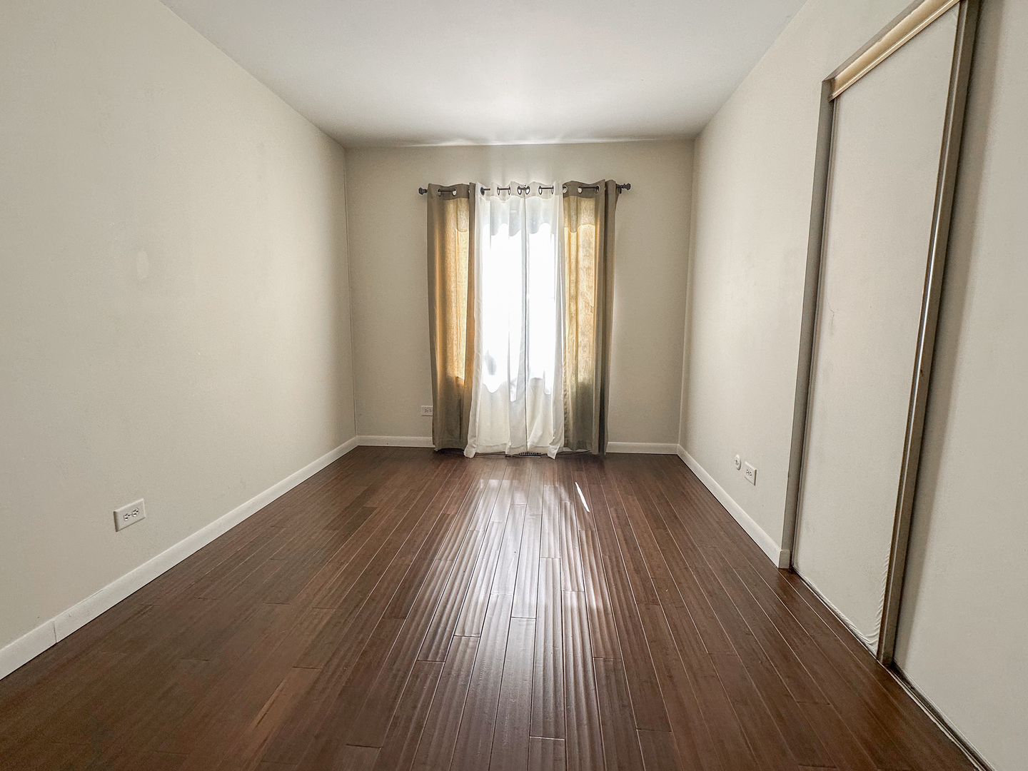 3rd image of 18002 Chantilly Ln, Hazel Crest, IL 60429 | MLS# 12708628